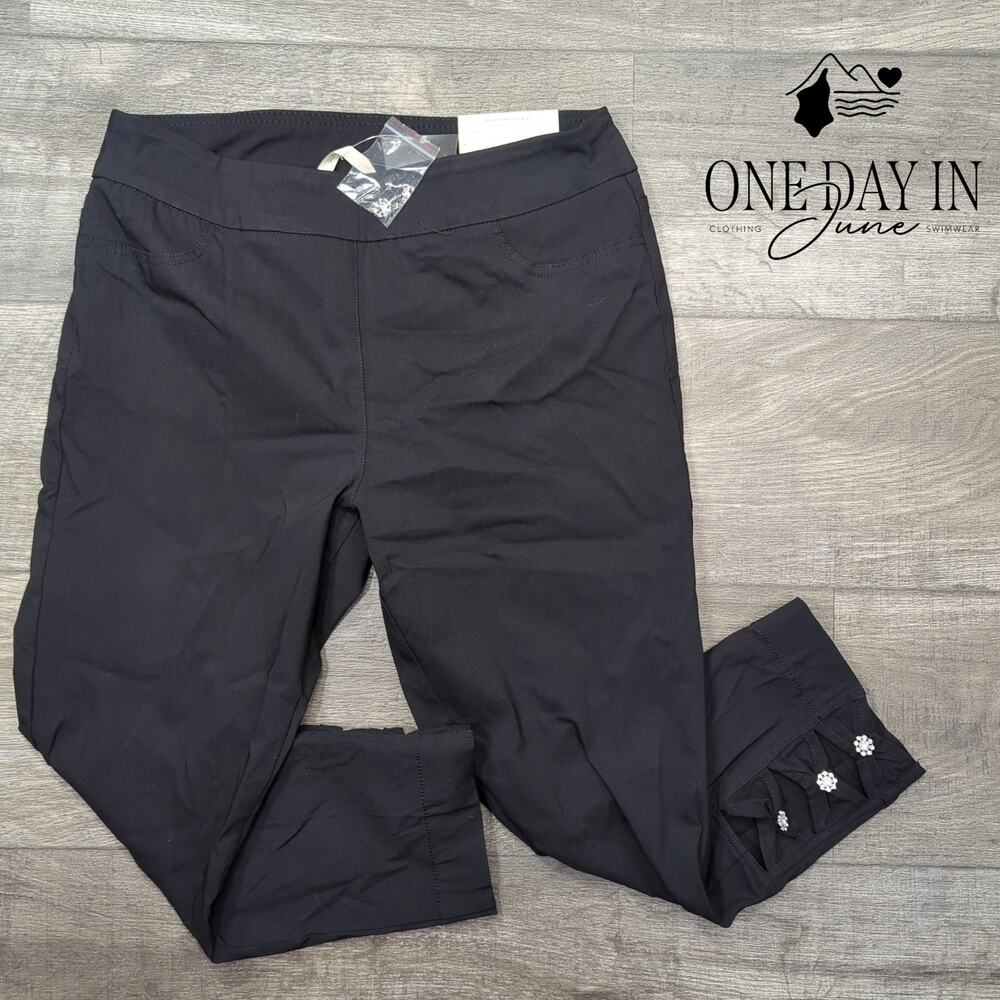 Slim-Sation Petite Straight Leg Capri Pants Size PM